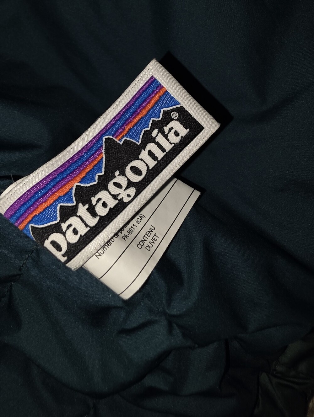 Patagonia Forest Green Down Puffer kids jacket size 10 - Picture 10 of 12